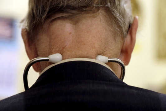 AP: Is the Stethoscope Dying? High-Tech Rivals Pose a Threat